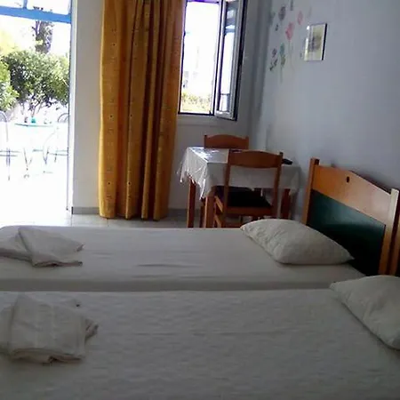 Remvi * Livadi (Kythira)