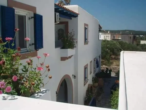 Апартаменты Remvi Livadi (Kythira)